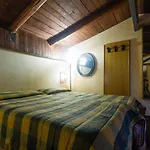 Vatican Low Cost Apartman *