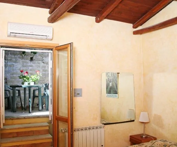 Vatican Low Cost Řím