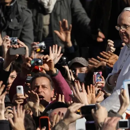 Vatican Low Cost