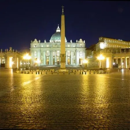 Vatican Low Cost Apartman Róma